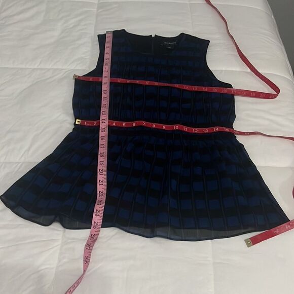 Club Monaco Top Size S/P Scoop Neck Sleeveless Black Blue Lined Gathered Waist - Picture 10 of 10